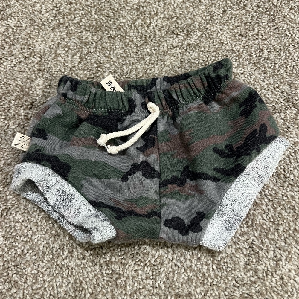 Childhood Clothing camo shorties 18-24 months